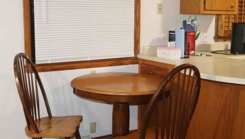 Spacious 4-bedroom home in quiet neighborhood - Foto 3