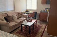 Walk to 2 metro's, furnished studio, private, parking, wifi. - Foto 13
