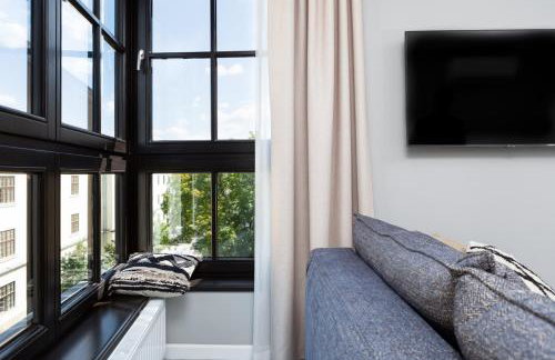 H11 Aparthotel - Photo 52