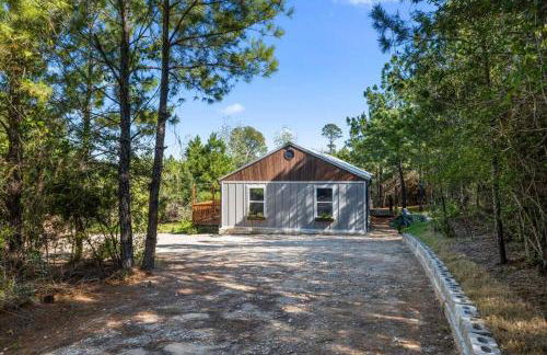 Modern Cabin Nestled in a Pine Forest Near Austin - Foto 86