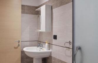 Apartment Corso Alfieri from 1700s AC & Queen Bed - Photo 13