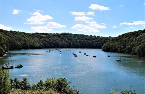 Fal River Cottage - Photo 25