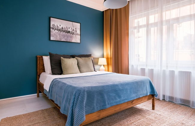 Modern Spacious Flat w Balcony 5 min to Taksim - Foto 4