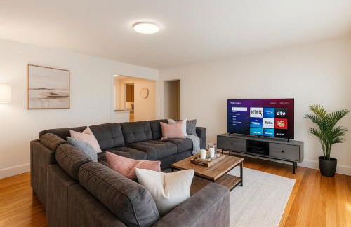 Fullerton Fairytale Vacation Home - 10 Min Drive to Disneyland - Foto 7