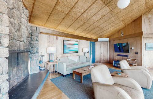 Curtis-Moulton Retreat - Photo 7