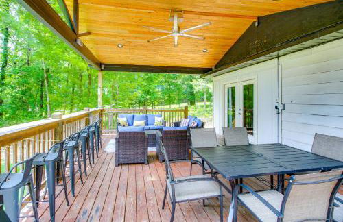 Riverfront Royal Home with Hot Tub and Fire Pits! - Foto 23