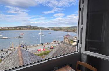 Stylish Coastal Apartment with Breathtaking views - Foto 28