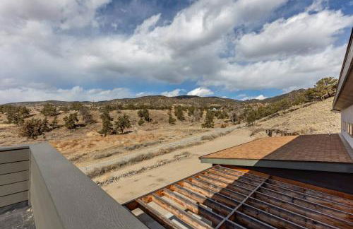 Mid-Century Modern Escape hikingbiking nearby! - Foto 28