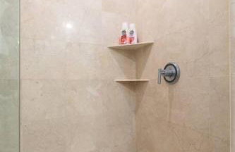 Elegance Escape Sleeps 10 Pool with Jacuzzi - Foto 15
