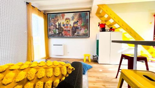 Futurostudio - Appart Hôtel LEGO - 5min du Parc Futuroscope - Parking - Poitiers - Foto 3