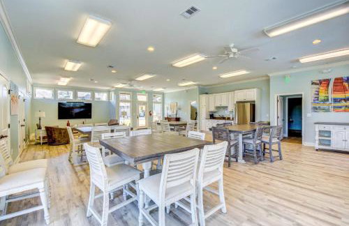 West Union Townhome with Patio and Lake View - Foto 38