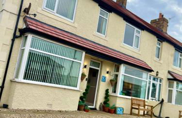 Horncliffe room only accommodation - Photo 3