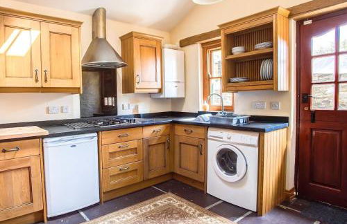 Mona's Cottage - Private Parking, Sea Views, Garden & Close To Harbour & Beach - Foto 3