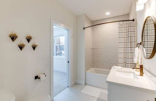 Luxury Estate with Stadium TDJ Views Sleeps 20 - Foto 48