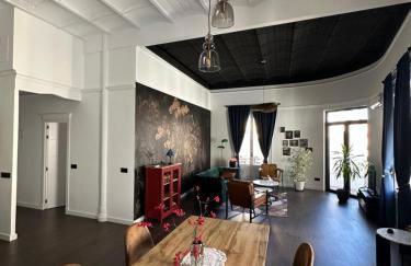 Apartamento histórico con vistas a la iglesia, Casa Giner - Foto 2