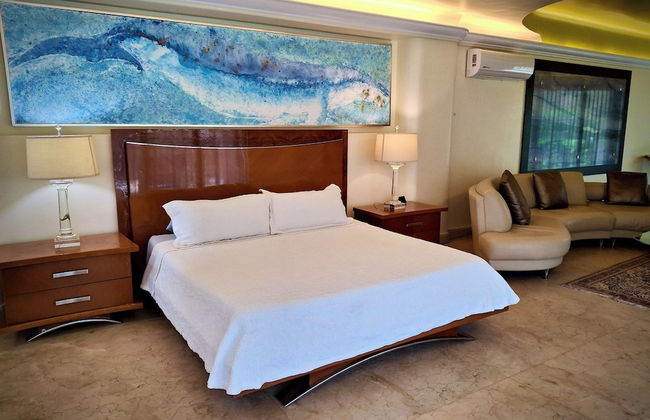 Luxury Beach Frontage Villa For Rent - Foto 38