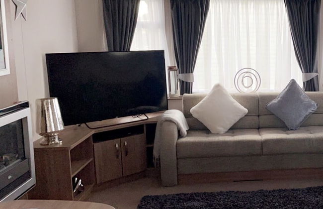 Remarkable 3-bed Caravan, Direct Beach Access - Foto 7