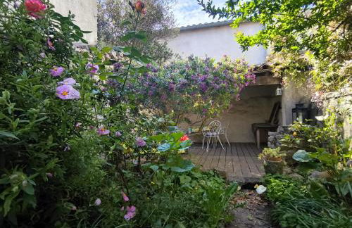 Maison des Remparts nichée sous la Cité - Photo 36