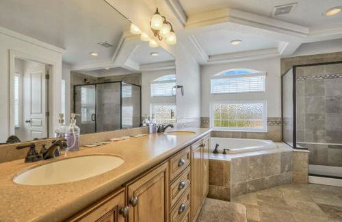 4BR Hot Tub Pool Table, Ping Pong, Foosball! - Foto 54