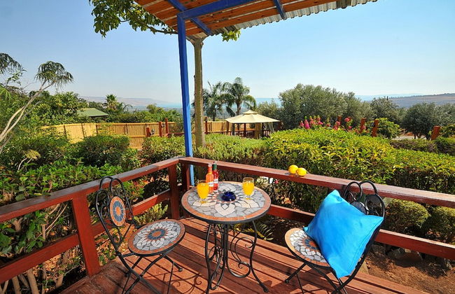 The Golan Cabin - Photo 6