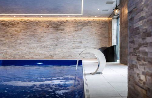 Lux Manor Sleeps 30 - Pool Sauna Hot Tub Cave - Foto 65