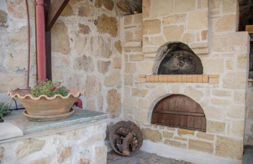 Pyrgou Villa with Shared Swimming pool - Foto 13