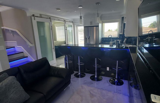 Sunset Mews Luxurious 3 Bed Townhouse - Photo 16