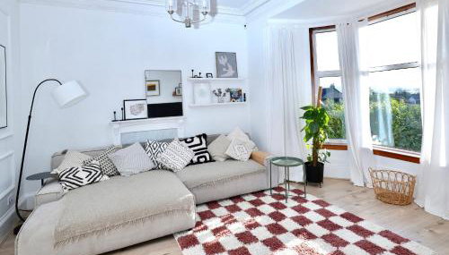 Carmona Bank - Photo 4