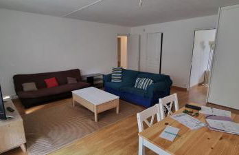 Appartement avec grand salon, barbecue et terrasse proche Paris et Disney - Foto 2