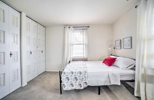 15 Mi to Pittsburgh WFH-Friendly Home with Deck - Foto 24