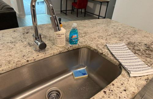 Experience the Best of Fort Worth Stylish Apartment in the Cultural District - Photo 11