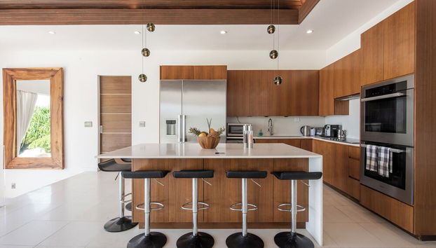 Oceanfront Oasis: Renovated Villa With Pool - Foto 5, Cocina privada