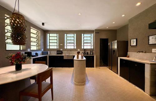 Casa 13 Floresta Boa Vista - Casa Espetacular com 6 Quartos e Arquitetura Única - Photo 35