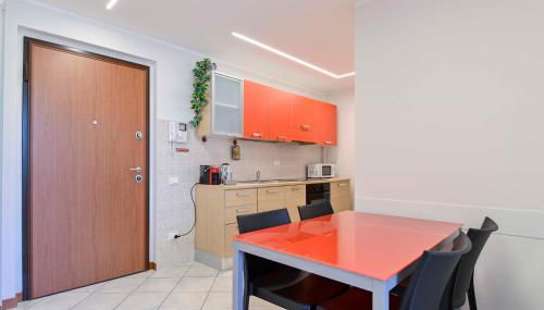 Bilocale Chic 2, 10min Aeroporto Milano-Bergamo, BOX AUTO e ARIA CONDIZIONATA - Photo 3