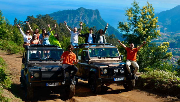 Tour de 4x4 por Santana, Pico do Areeiro e Ponta de São Lourenço - Foto 4