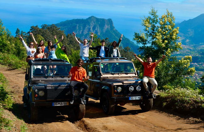 Tour de 4x4 por Santana, Pico do Areeiro e Ponta de São Lourenço - Foto 4