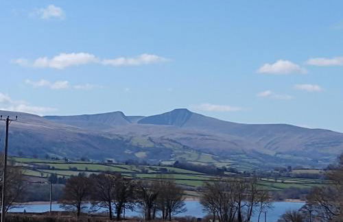 Penybont Barn - Photo 26