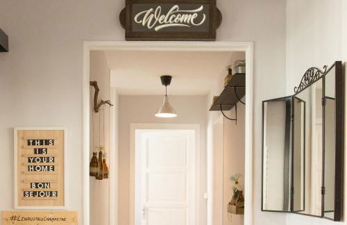 #LIndustrioChampetre Free Parking, Bien Situé, Spacieux, Proche Clinique - Foto 11