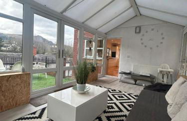 BROOK HOUSE 4a - Photo 12