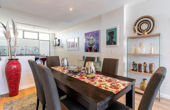 Urban Palette - Modern Artistic Green Point Apt - Foto 11