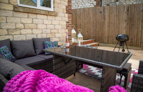 Oak House - sleeps 10 with Bar & Games room - Foto 41