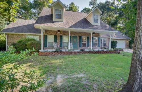 Charming Diamondhead Home with Private Yard! - Foto 1
