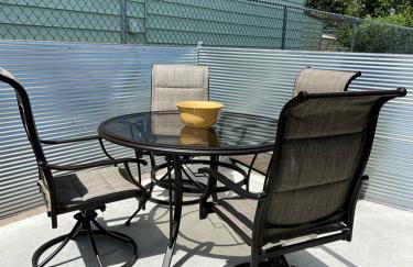 Charming Downtown Cottage with Porch & Backyard Retreat near Beaverhead River in Dillon, Montana - Foto 26