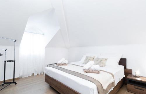 Apartment Dragojevic - Two bedroom apartment with Terrace and Sea View - Photo 12