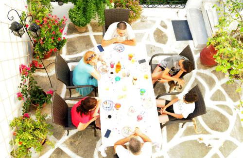 Heracles Guesthouse - Photo 19