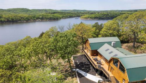Sugar Rock Lodge Log Cabin on Tablerock Lake - Foto 3