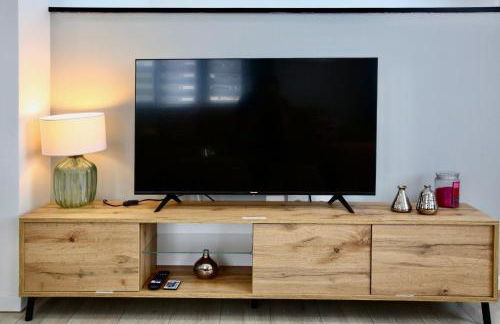 La Loge en Or - Parking public - Triplex - Proche centre et autoroute - Foto 13