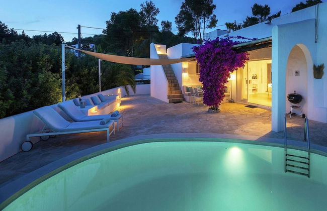 Tranquil Villa With Private Pool - Foto 30