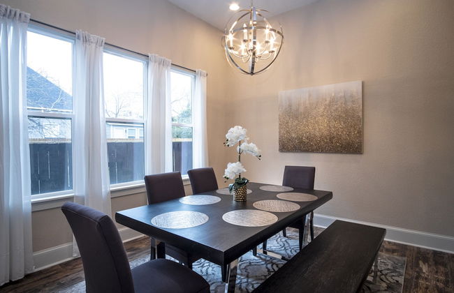 Brand NEW Large Impressive House Near Downtown! - Photo 42