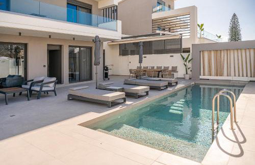 Mossa Concept Villas - heated pool- 200 m from the beach - Foto 1